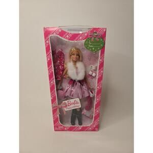 2009 Happy Holidays Doll T4316 Target Exclusive Christmas Accessories New In Box